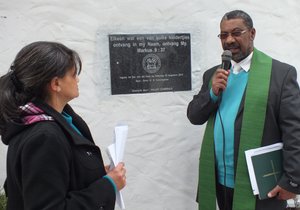 Gansbaai Huis geopen